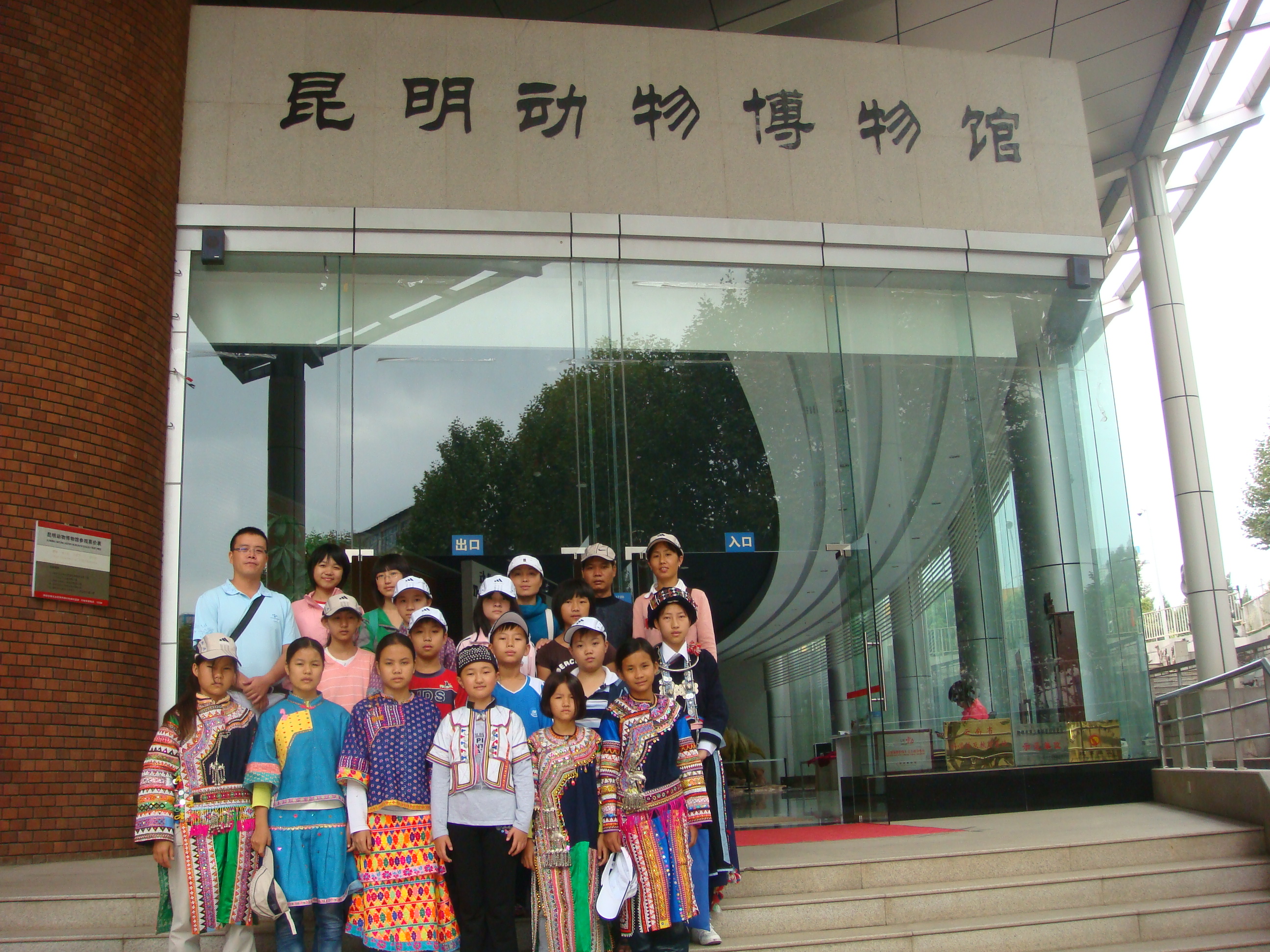 港北区：春风送岗促就业 精准服务助发展