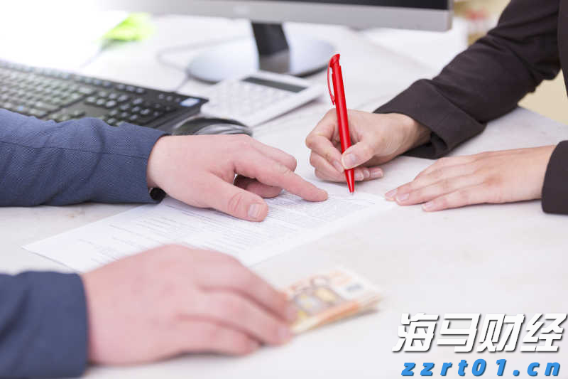 市领导到覃塘区特殊教育学校调研